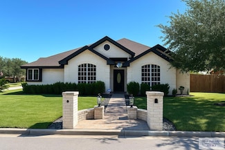 8130 Swan Ln, Harlingen, TX 78550