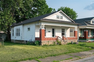 240 Clay St, New Albany, IN 47150