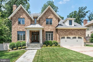 6513 36th St N, Arlington, VA 22213