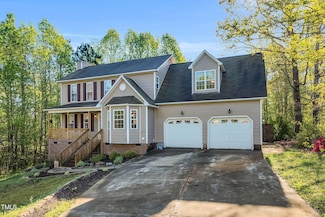 7221 Messenger Dr, Willow Spring, NC 27592