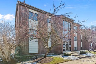 3344 Devonwood Hills NE, Grand Rapids, MI 49525