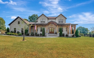 153 Riverwood Dr, Hendersonville, TN 37075