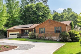 522 Knollwood Dr, Stockbridge, GA 30281