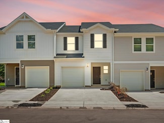 829 Ernest Ln, Lyman, SC 29365