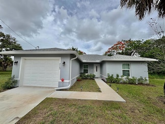 713 SE East Ave, Stuart, FL 34994