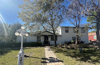 807 N Houston St, Royse City, TX 75189