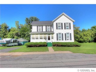 50 Meadow St, Clyde, NY 14433