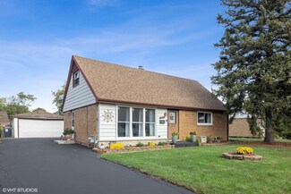 8940 Fairlane Dr, Bridgeview, IL 60455