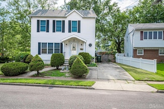 701 E Woodbridge Ave, Avenel, NJ 07001