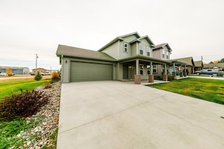 2175 Skyview Dr W, Sheridan, WY 82801