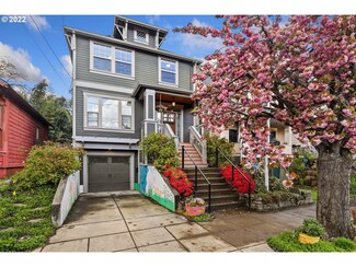 3335 SE Yamhill St, Portland, OR 97214