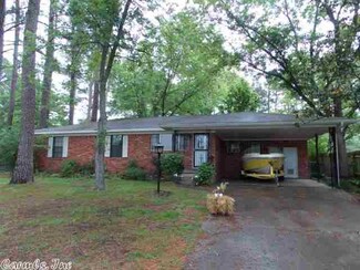 13911 Debbie Ln, Mabelvale, AR 72103