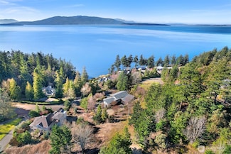 405 Arbutus Place, Bellingham, WA 98225