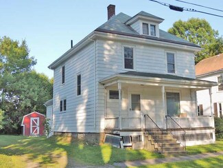229 Forest Ave, Bangor, ME 04401