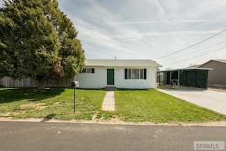 2745 Rosedale Ln, Ammon, ID 83406