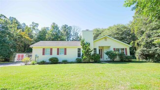 12 Nicholas Ln, Ocean View, NJ 08230