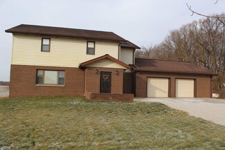 3723 N 525 W, Royal Center, IN 46978