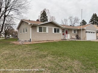 3026 Tecumseh River Rd, Lansing, MI 48906