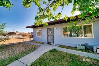 308 Panamint Ave, Ridgecrest, CA 93555
