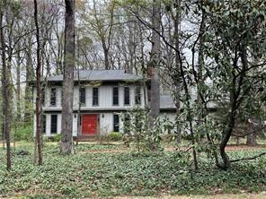 257 Forest Lake Rd, Lawrenceville, GA 30046