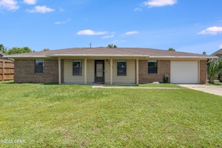 508 E Pine Forest Dr, Lynn Haven, FL 32444