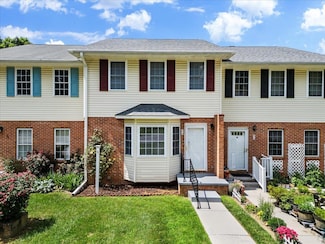40 Justin Ln, Christiansburg, VA 24073
