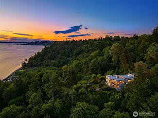 20434 10th Place SW, Normandy Park, WA 98166