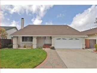 1074 Pensacola St, Foster City, CA 94404