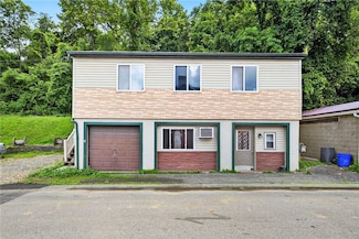 2 Mallard St, Allenport, PA 15412