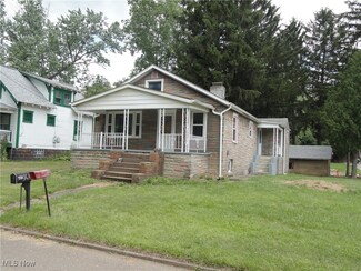 508 S Chester St, New Cumberland, WV 26047
