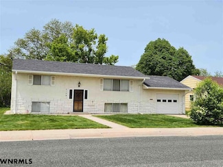 2108 7th Ave, Scottsbluff, NE 69361