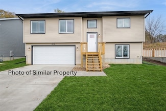 1812 Holly Meadow Ave SW, Cedar Rapids, IA 69814