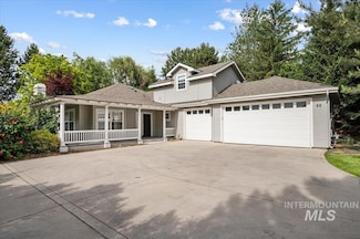 66 W Colchester Dr, Eagle, ID 83616