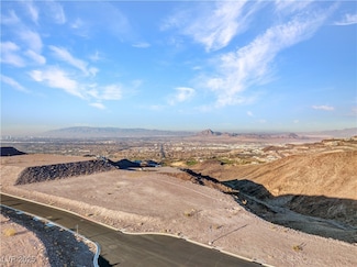 10 Soaring Rock Ct, Henderson, NV 89012