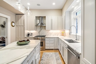 42 Bradford St, Boston, MA 02118