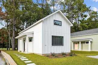 126 Long Pond Loop, Swansboro, NC 28584