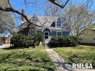 701 S Rawlings St, Carbondale, IL 62901