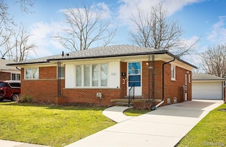 1600 Englewood Ave, Royal Oak, MI 48073