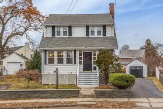 11 Hutchins Rd, Medford, MA 02155