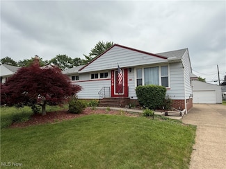 11329 Gabriella Dr, Parma, OH 44130