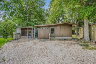 1885 Silver Creek Rd, Crosby, MS 39633