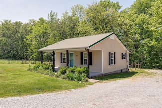 1956 Mooresville Pike, Culleoka, TN 38451