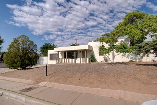 451 Loma Hermosa Dr NW, Albuquerque, NM 87105