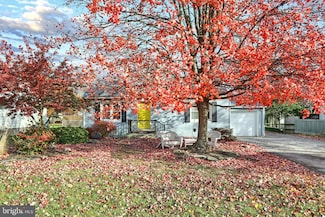 34 Redding Ln, Gettysburg, PA 17325