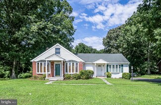 7702 Old Telegraph Rd, Alexandria, VA 22315