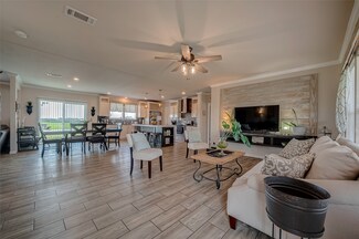 29513 Farm To Market Road 1736, Hempstead, TX 77445