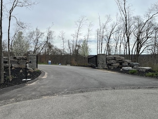 12845 Triple Oak Unit 14, Lowell, MI 49331