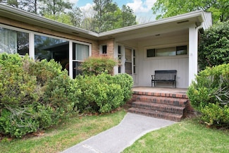 208 Country Club Dr SW, Cleveland, TN 37311