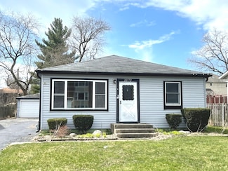 20772 N Elizabeth Ave, Lincolnshire, IL 60069