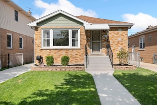 7420 N Octavia Ave, Chicago, IL 60631